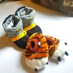 2 Pair Kids Slippers [7-8 & 9-10]